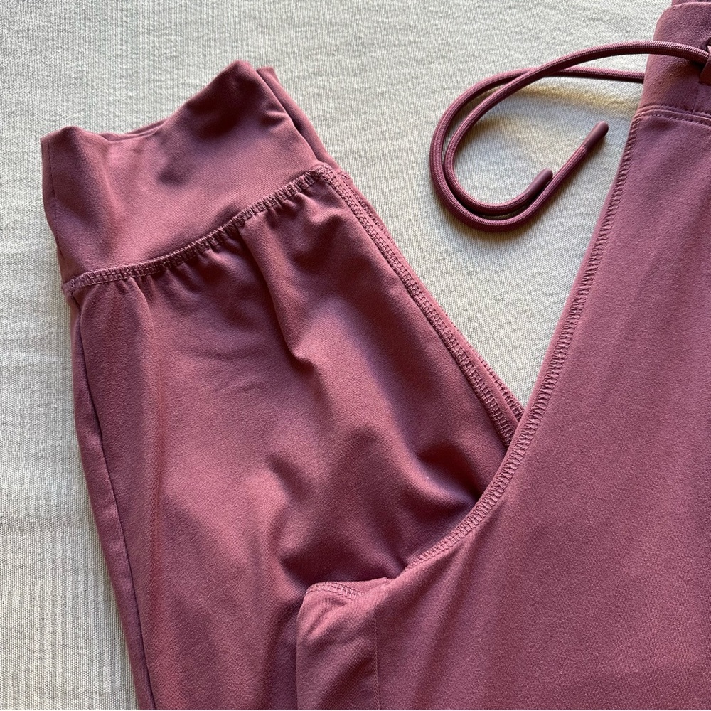 Fabletics Mauve High Waisted Performance Jogger P… - image 3